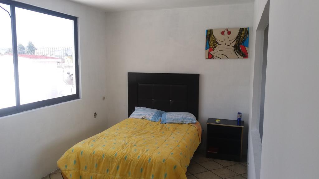 Hostal Avante Toluca Exterior photo